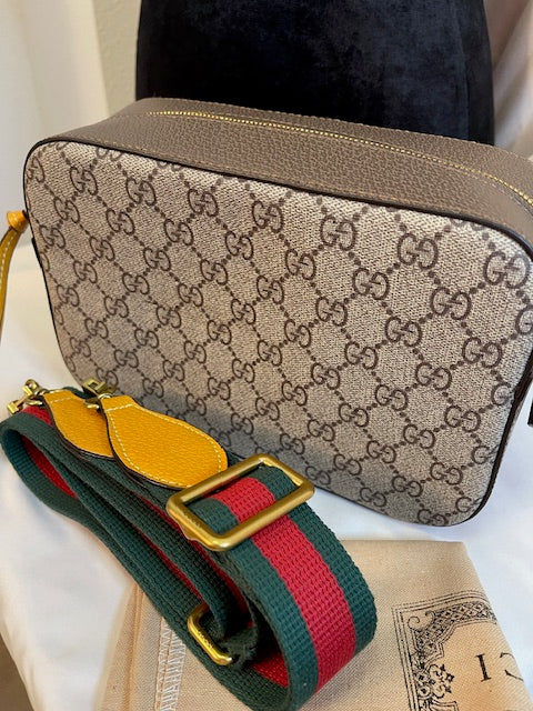 Fashion Neo Vintage GG Supreme Messenger Bag