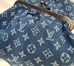 LV Fashion KissLock Demin Clutch