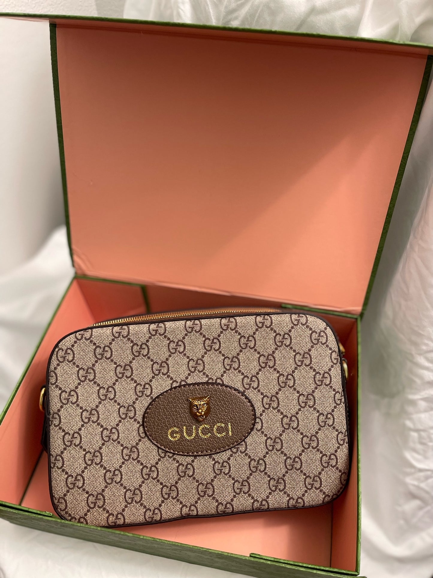 Fashion Neo Vintage GG Supreme Messenger Bag