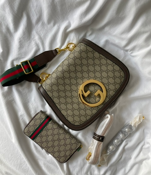 Medium Fashion Blondie GG Shoulder Bag